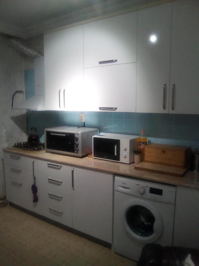 Apartment Ge Zvezda Батуми Екстериор снимка